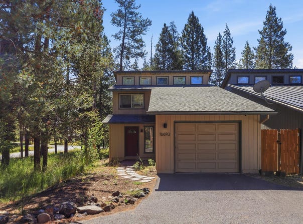 16693 Wagon Trail, Bend, OR 97707