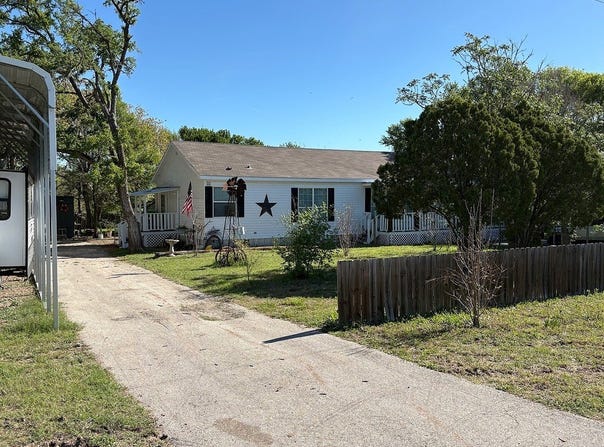 6700 Texas 220 Loop, La Grange, TX 78945