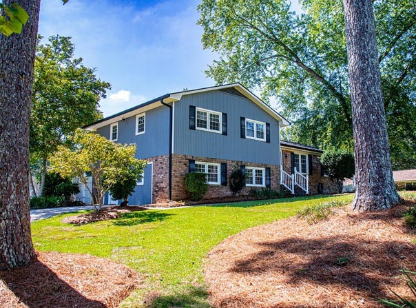 105 Kathy Lane, Carrollton, GA 30117