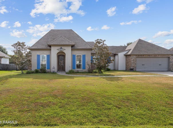 207 Beringer Drive, Duson, LA 70529