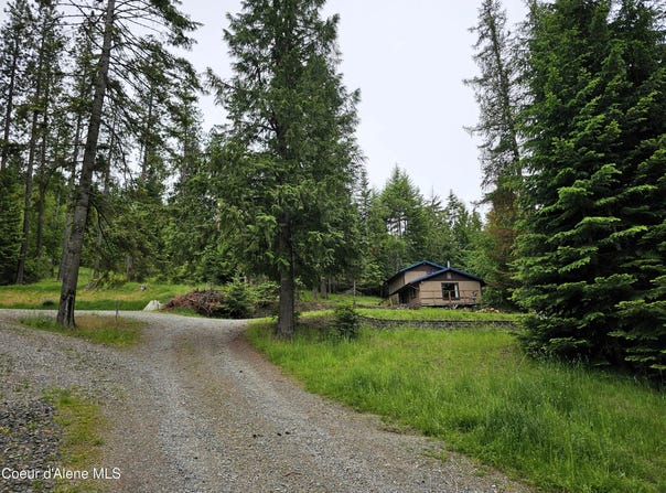 4714 E Upper Hayden Lake Rd, Hayden, ID 83835