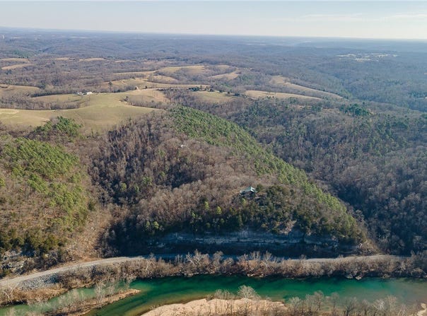 539 Thompson Lane, Noel, MO 64854