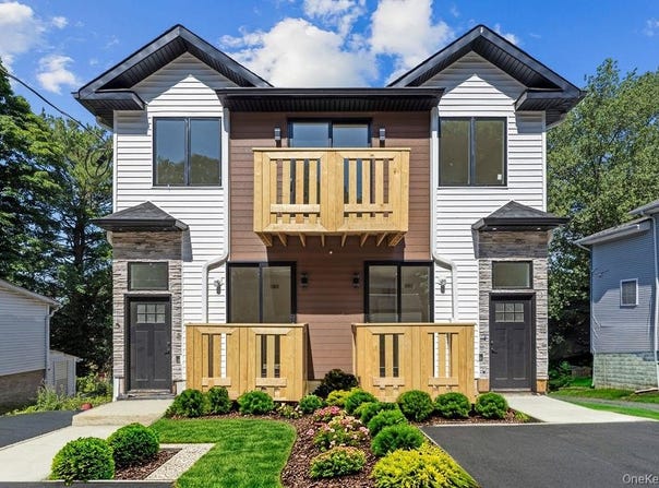 111 S Lake Spring, Spring Valley, NY 10977