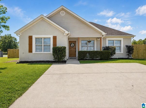 117 RIDGECREST ROAD, CALERA, AL 35080