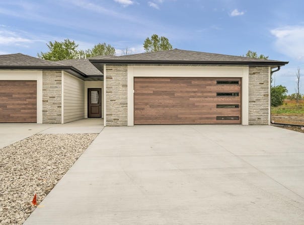 3308 Ponderosa Court, Spirit Lake, IA 51360