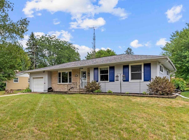134 E MARQUETTE Street, BERLIN, WI 54923-1225