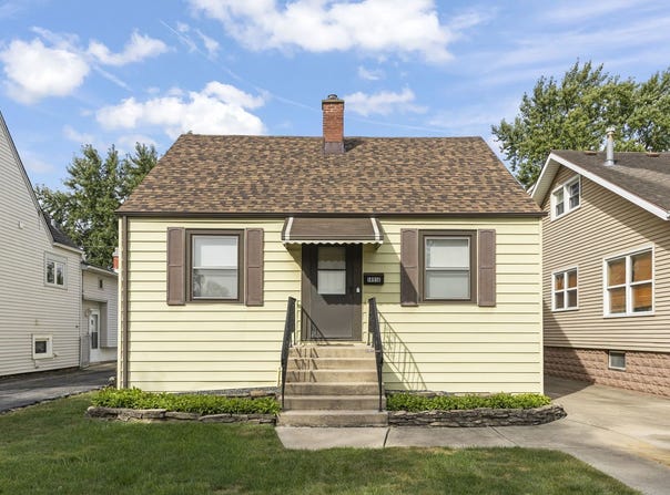 14918 Hamlin Avenue, Midlothian, IL 60445