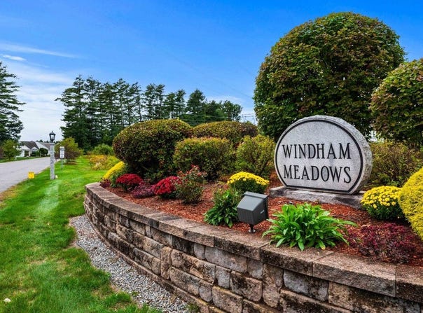 33 Brookview Road, Windham, NH 03087
