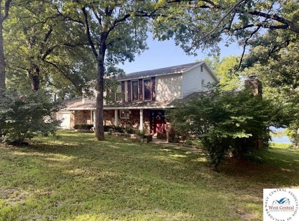 32173 Barclay Loop, Warsaw, MO 65355