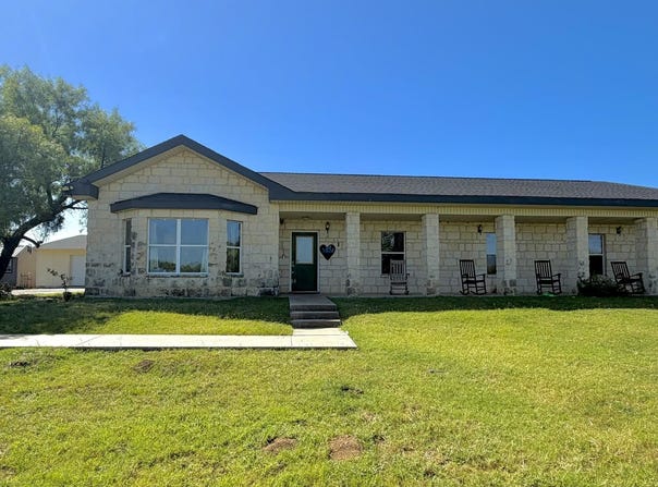 124 County Road 118, Llano, TX 78643