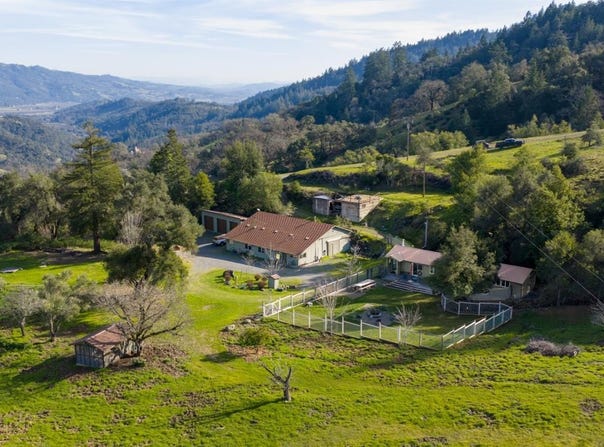 34201 Highway 128, Cloverdale, CA 95425