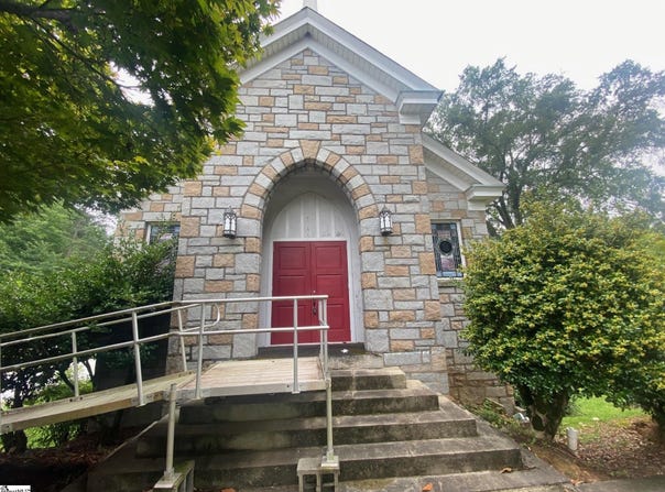 413 W Farley Avenue, Laurens, SC 29360