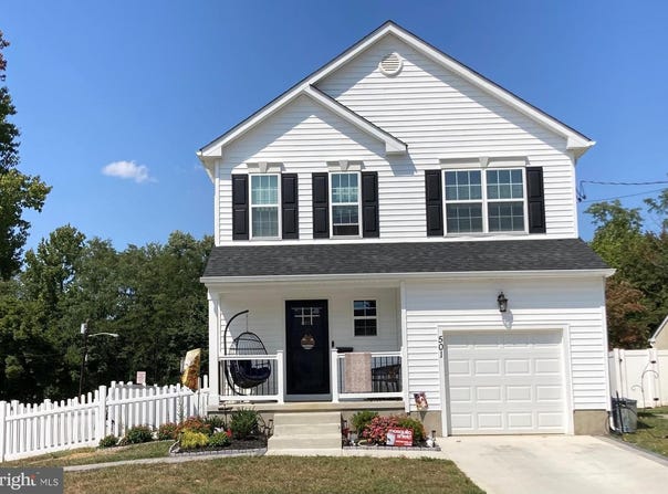1213 CHESTNUT ST, BURLINGTON, NJ 08016