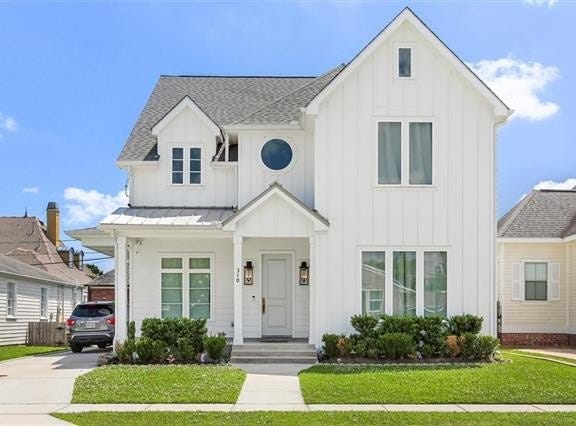 310 E MAPLE RIDGE Drive, Metairie, LA 70001