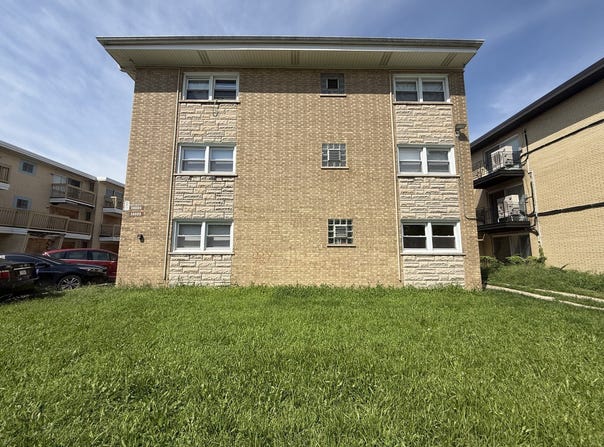 14020 S Atlantic Avenue, Riverdale, IL 60827