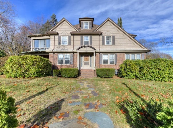 24 Hadwen Road, Worcester, MA 01602