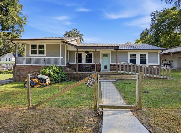 209 Owens Street, Sequatchie, TN 37374