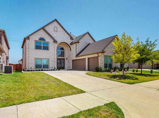 422 Crestview Drive, Midlothian, TX 76065