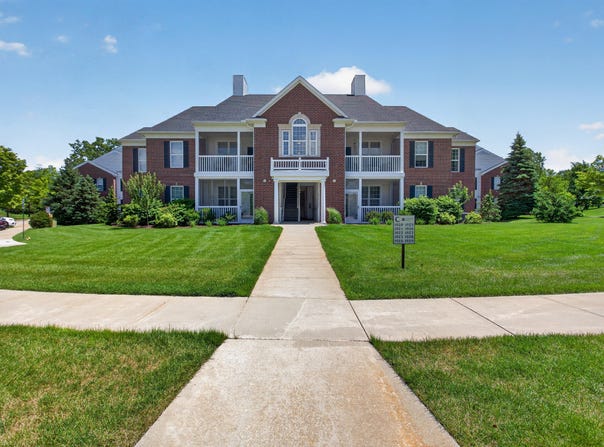 1928 Coventry Road, Jackson, MI 49201