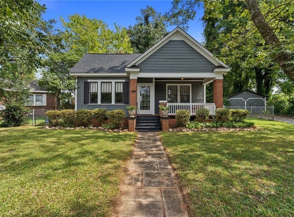 924 Carolina Circle, Anderson, SC 29621