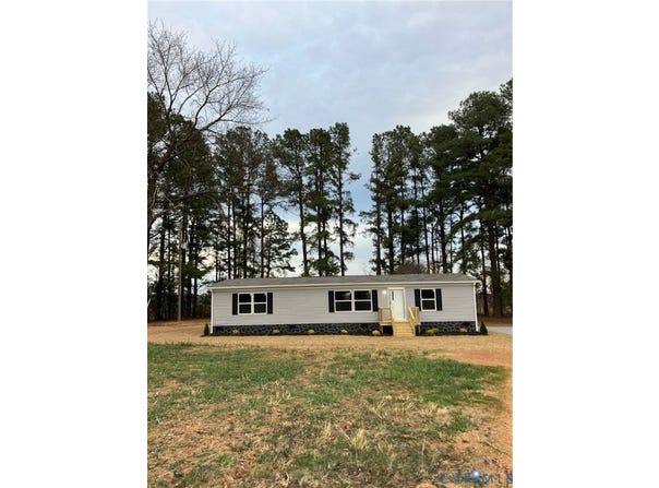 2664 Overton Road, Victoria, VA 23974