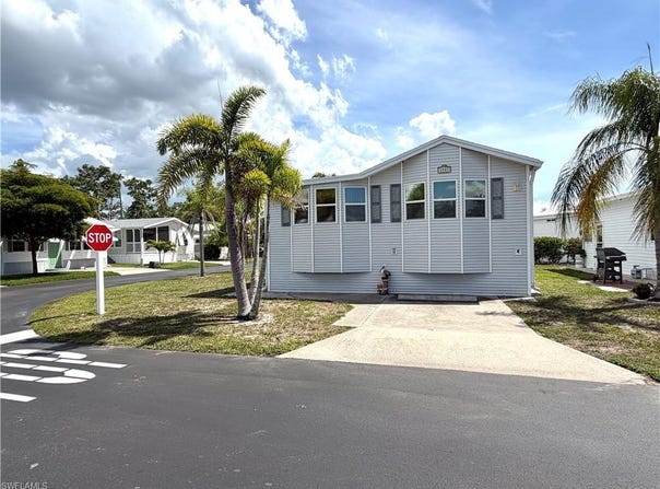 4501 Robert E Lee Blvd lot: 12, ESTERO, FL 33928