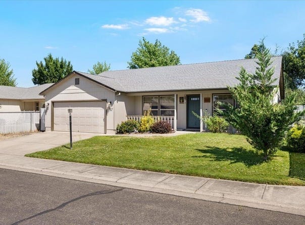 669 Karic Way, Eagle Point, OR 97524