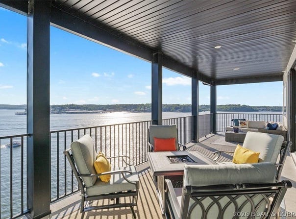 4910 Worldmark Lane, Osage Beach, MO 65065