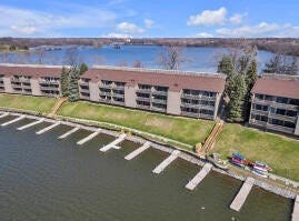 820 Cliffs Drive, Ypsilanti, MI 48198