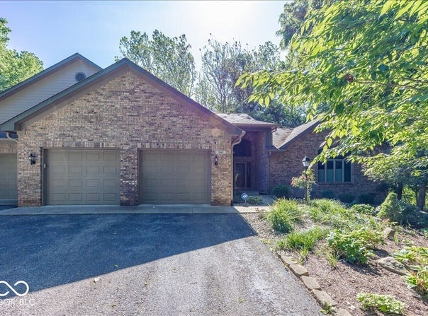 1663 Walnut Trace, Greenfield, IN 46140
