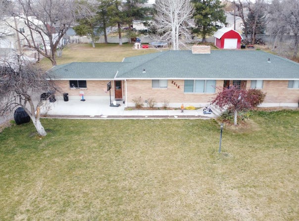 2616 Burton Ave, Burley, ID 83318