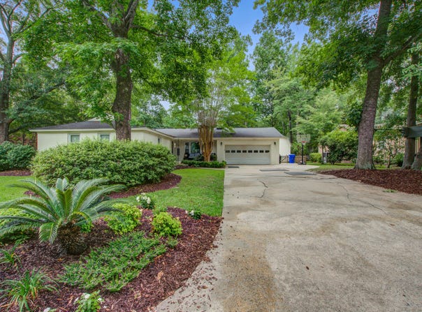1053 Planters Curve, Mount Pleasant, SC 29464