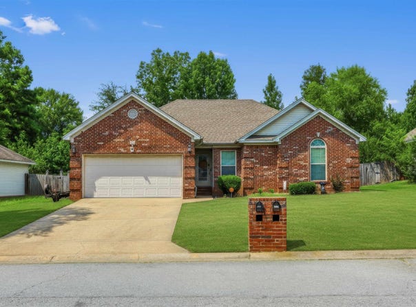 4008 Madrid Drive, Benton, AR 72015