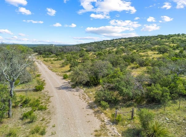 Tract 27 SD 45682, Rocksprings, TX 78880