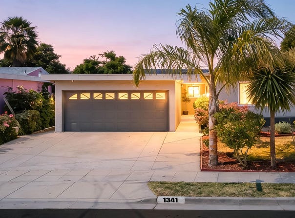 1341 Mcfarlane Ln, Hayward, CA 94544