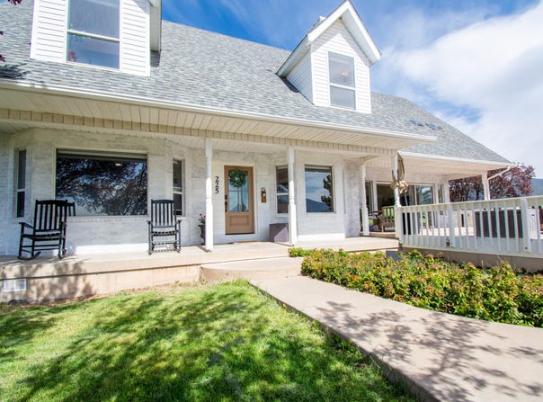 225 E Center St, New Harmony, UT 84757
