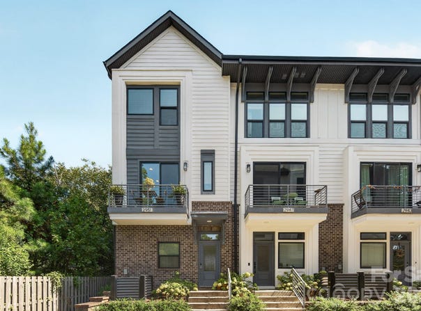2951 Simpson Drive, Charlotte, NC 28205