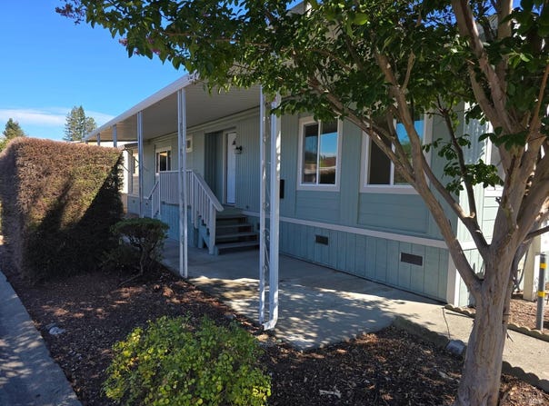 82 Cardinal Way, Santa Rosa, CA 95409