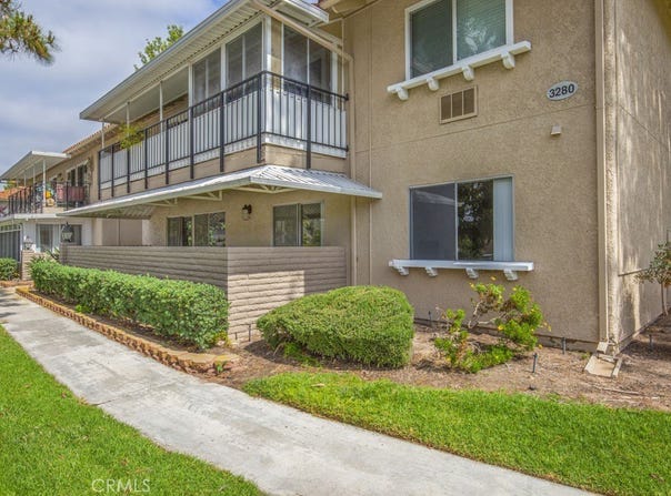 3280 San Amadeo S, Laguna Woods, CA 92637