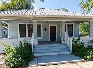 619 Talbot St, Taylor, TX 76574