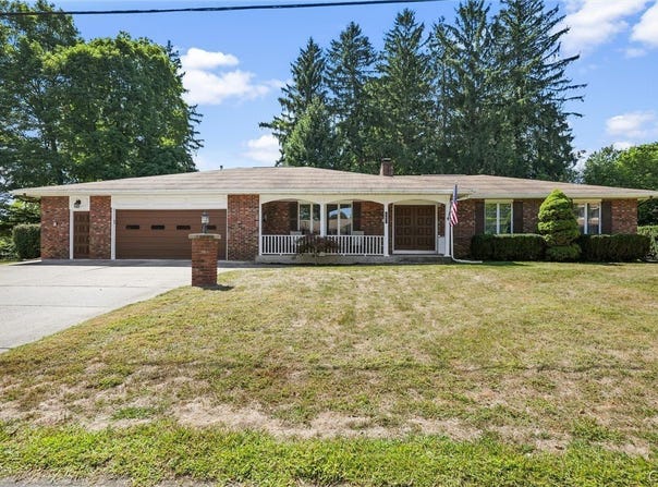 101 Lorian Drive, Syracuse, NY 13212