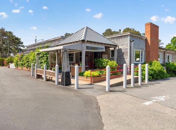 1019 US-6, Wellfleet, MA 02667