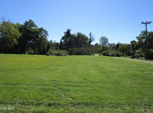 305 Arnold Road, Bristol, TN 37620