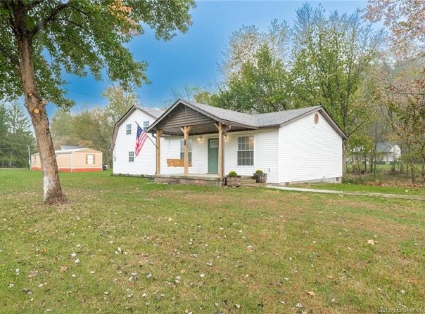 966 W Water Street, Borden, IN 47106
