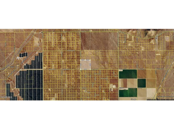 100th St W & Montiverde Rd, Rosamond, CA 93560