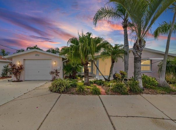 12612 4TH Isle, HUDSON, FL 34667