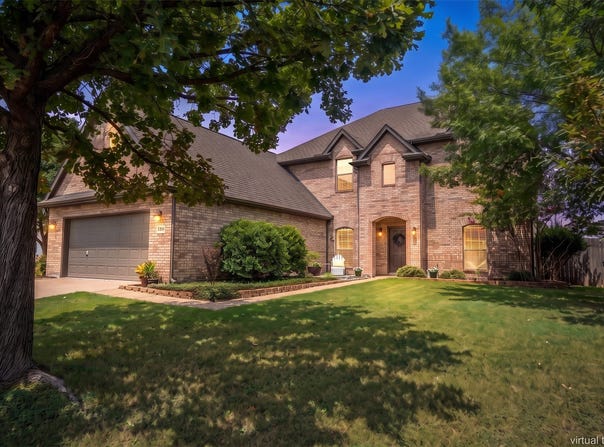 304 Creekside Trail, Argyle, TX 76226