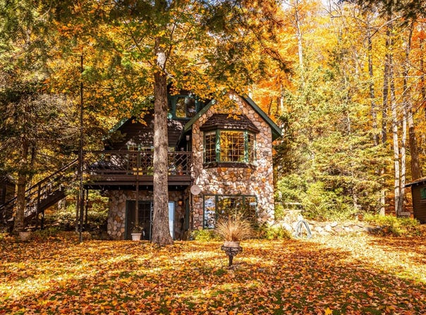 3000 KENTUCK LN, Eagle River, WI 54521
