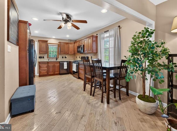 306 ANNA Avenue, MAPLE SHADE, NJ 08052