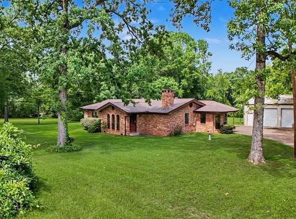 825 Mount Carmel Rd, Lufkin, TX 75904